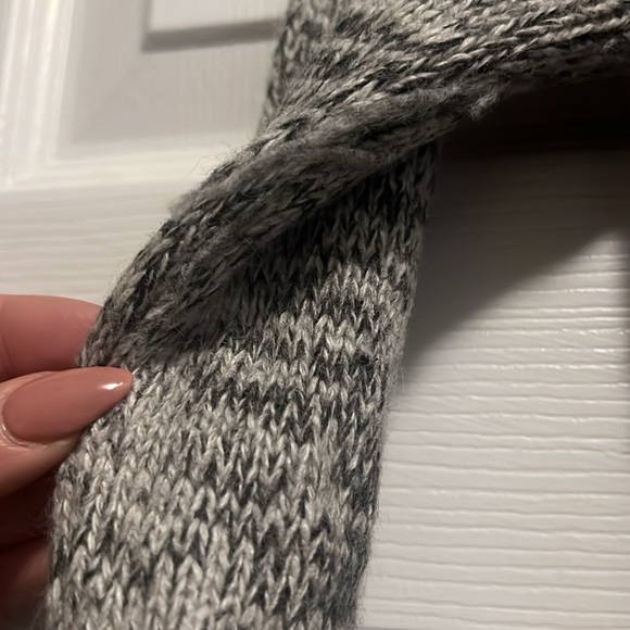 Talula wrap sweater - Picture 5 of 5